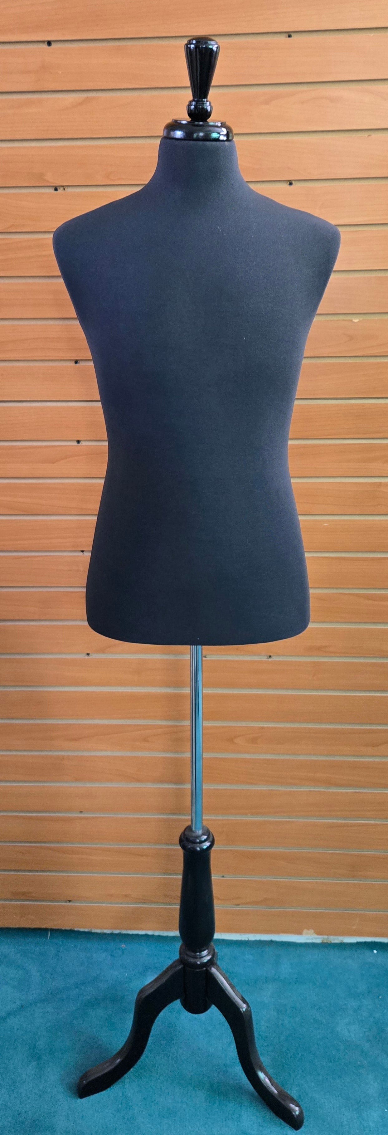 Dress Forms - Male Charlotte Priceless Store Fixtures Dress Forms - Male Charlotte Priceless Store Fixtures